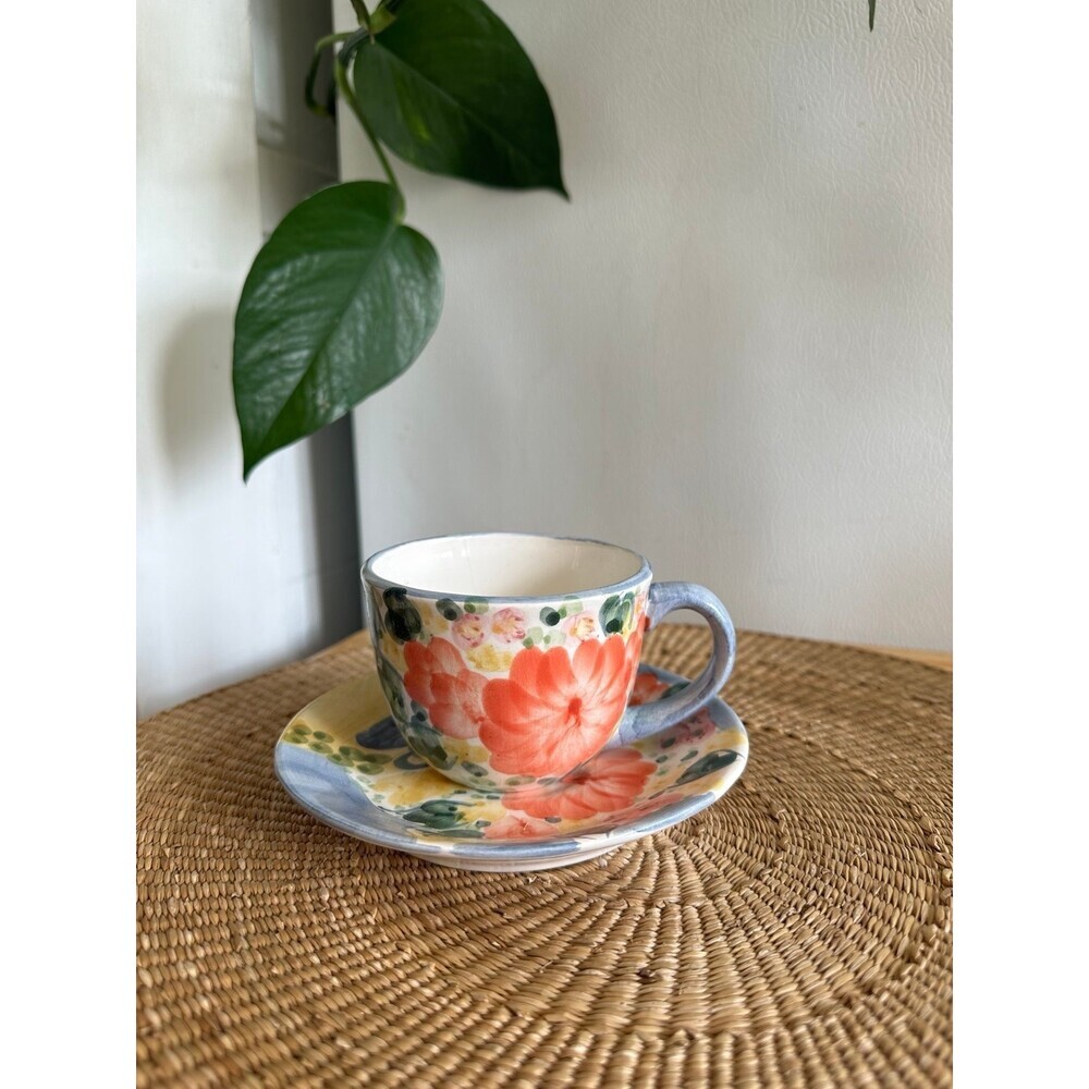 Bella Casa Vintage teacup and saucer